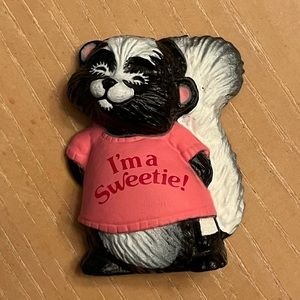 Vintage 1980s Hallmark Shirt Tales magnet